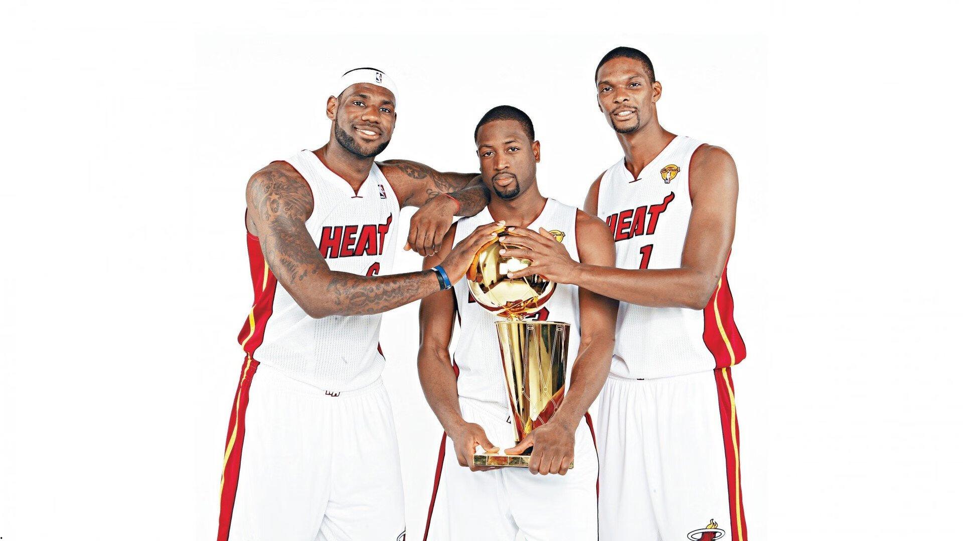 尼克斯探索重磅交易，队记透露唐斯成焦点，与灰熊魔术黄蜂等多队展开接触